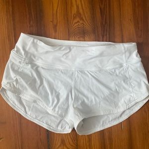 Lululemon Speed Up 2.5 size 4
